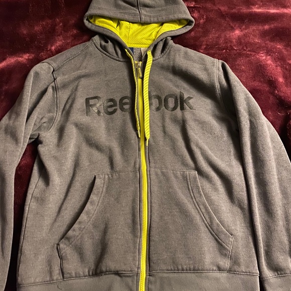 Reebok bundle - Picture 2 of 4